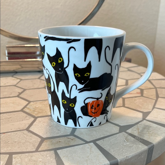 Crate&Barrel Black Cat Halloween 14 OZ Coffee Mug - Picture 1 of 5